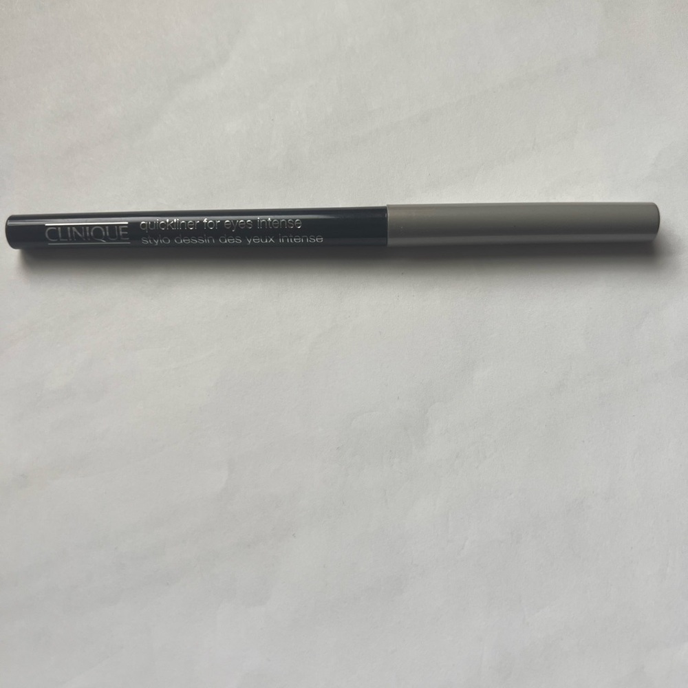 Clinique Quickliner for Eyes Intense - Black- NEW
